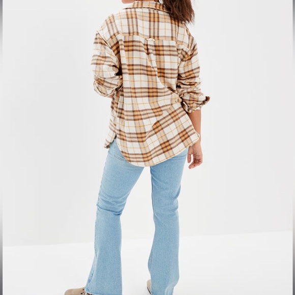 AE Plaid Button Up Shirt - Picture 5 of 9